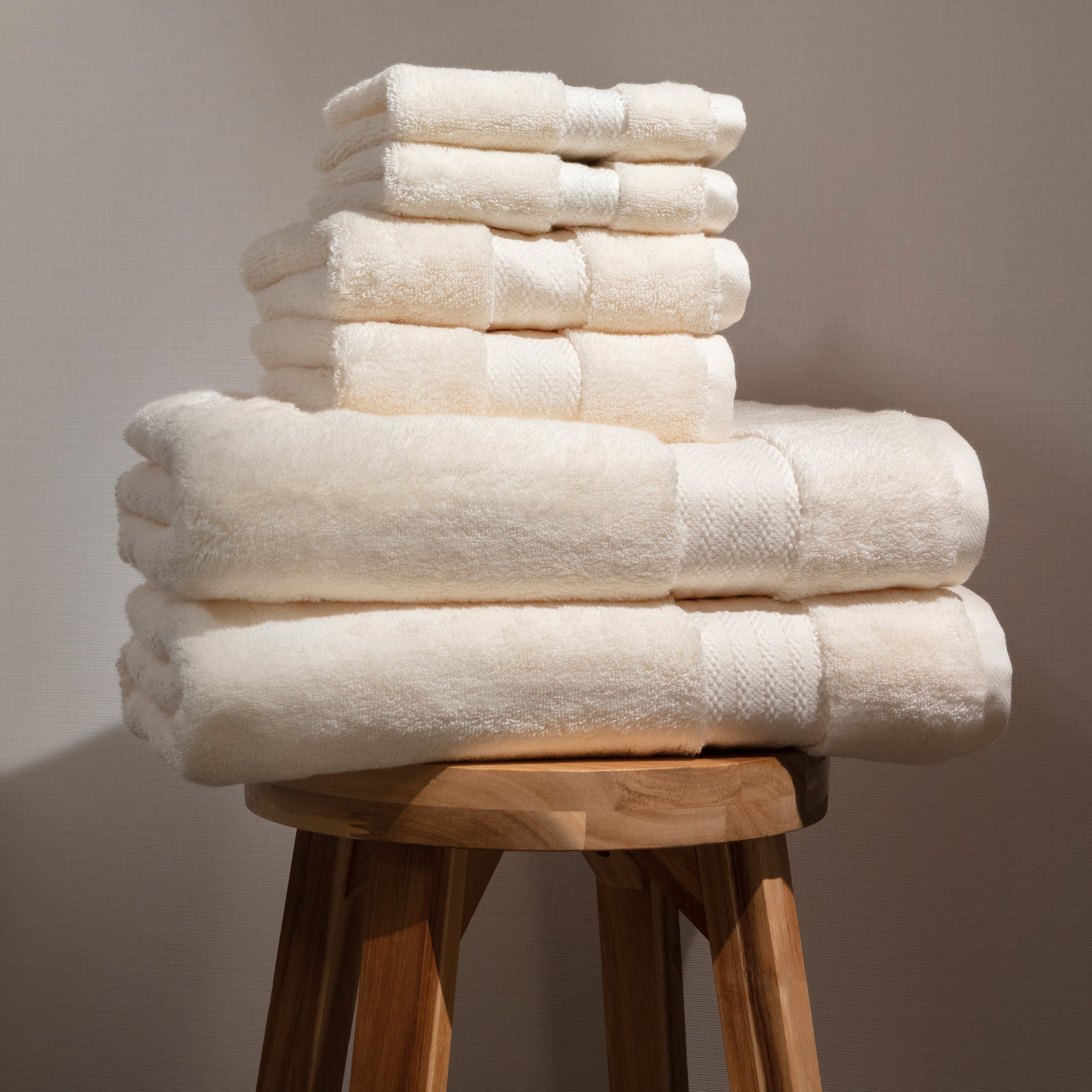 100% Organic Cotton Luxury Towels Set