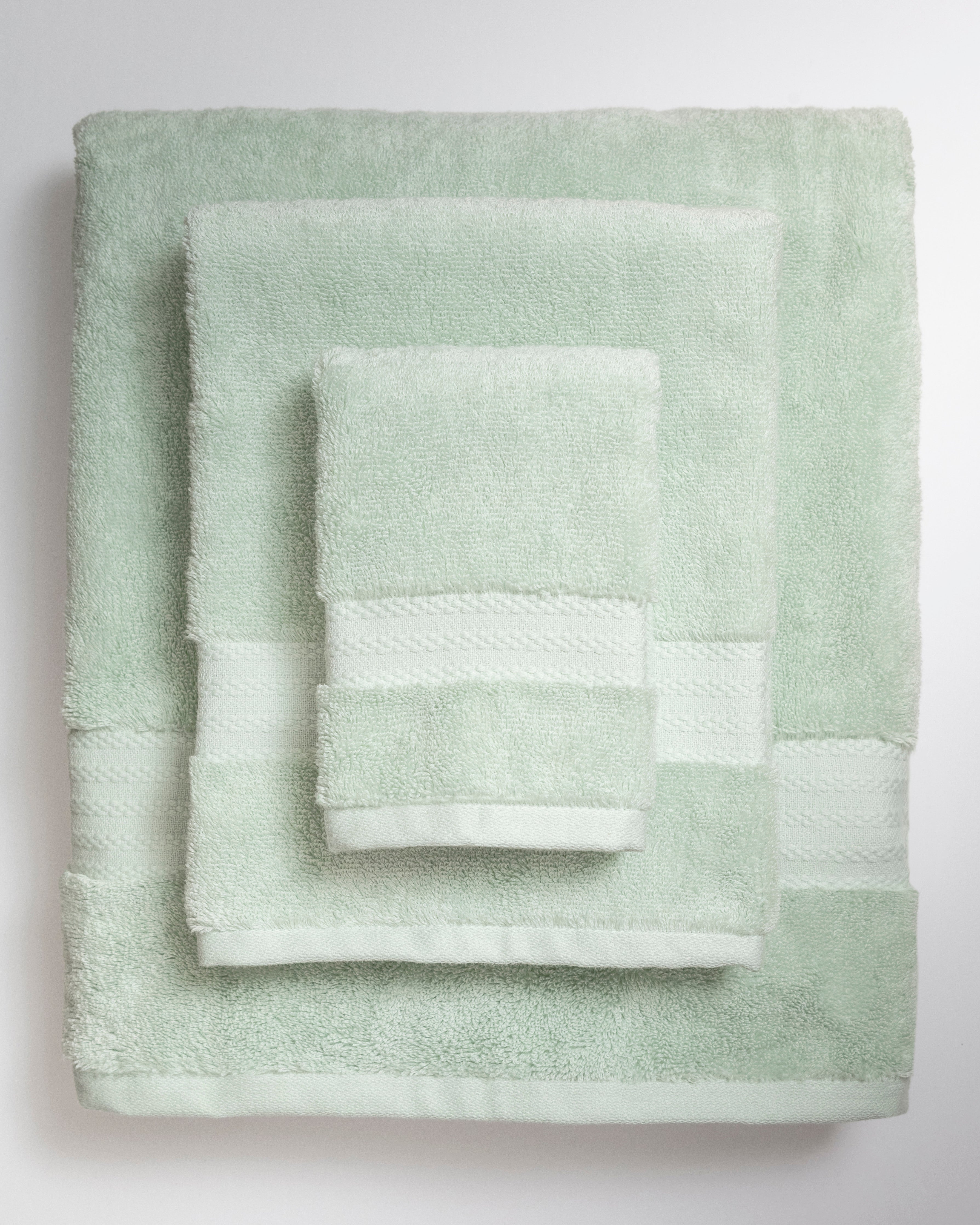  Groko Textiles Small and Lightweight Cotton Towels